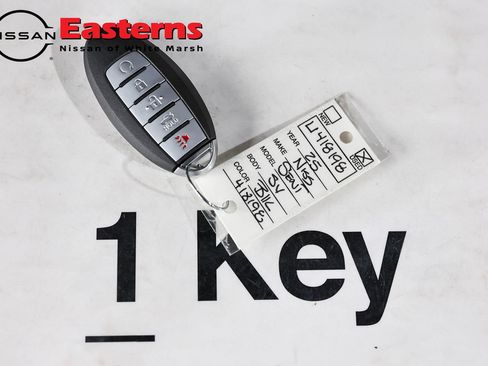 Used 2025 Nissan Sentra SV FWD image 24