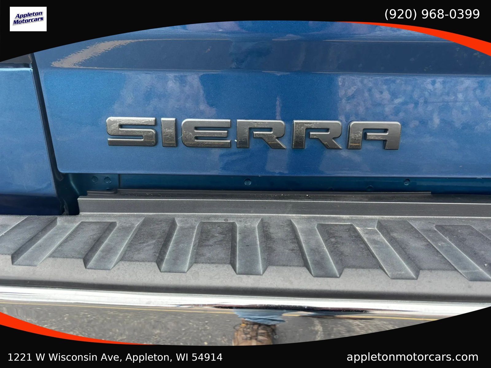 Used 2018 GMC Sierra 1500 SLT w/ SLT Premium Package AWD/4WD image 19