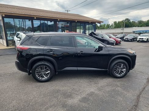 Certified 2023 Nissan Rogue S AWD/4WD image 9