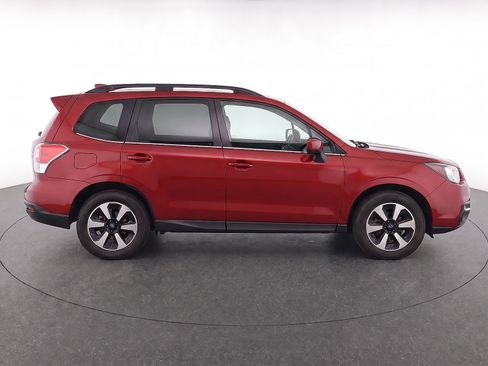 Used 2018 Subaru Forester 2.5i Limited AWD/4WD image 8
