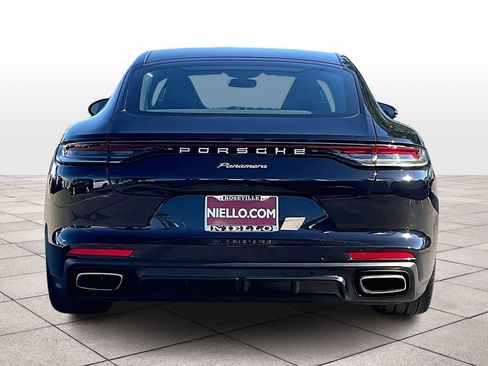 Used 2021 Porsche Panamera image 7
