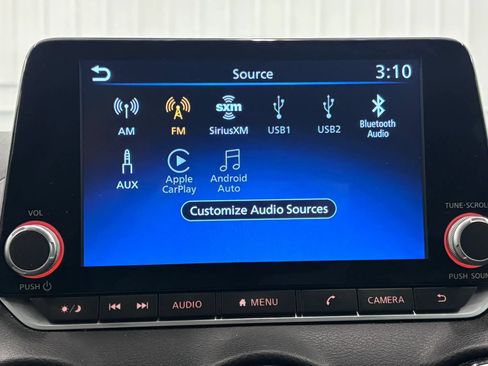 Used 2024 Nissan Sentra SR w/ SR Premium Package FWD image 39