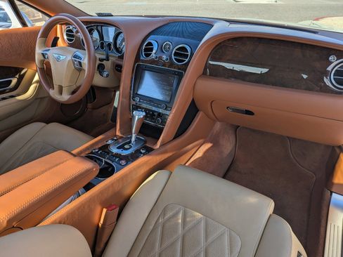 Used 2012 Bentley Continental GT image 13