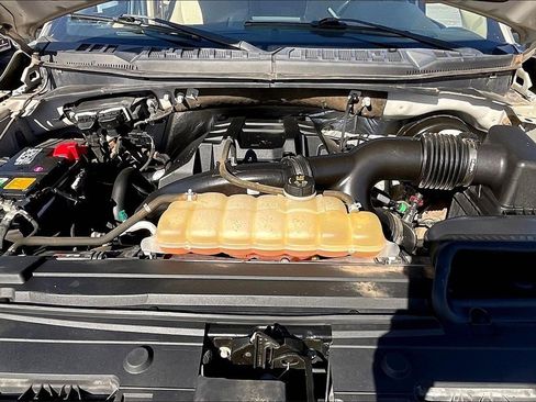 Used 2017 Ford F150 XLT w/ Equipment Group 302A Luxury image 35