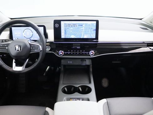 Used 2024 Honda Prologue Touring image 17