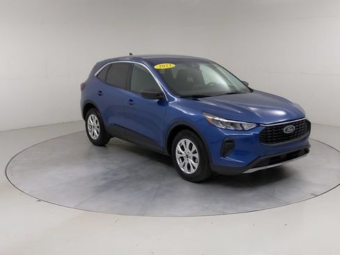 Certified 2023 Ford Escape Active FWD image 10
