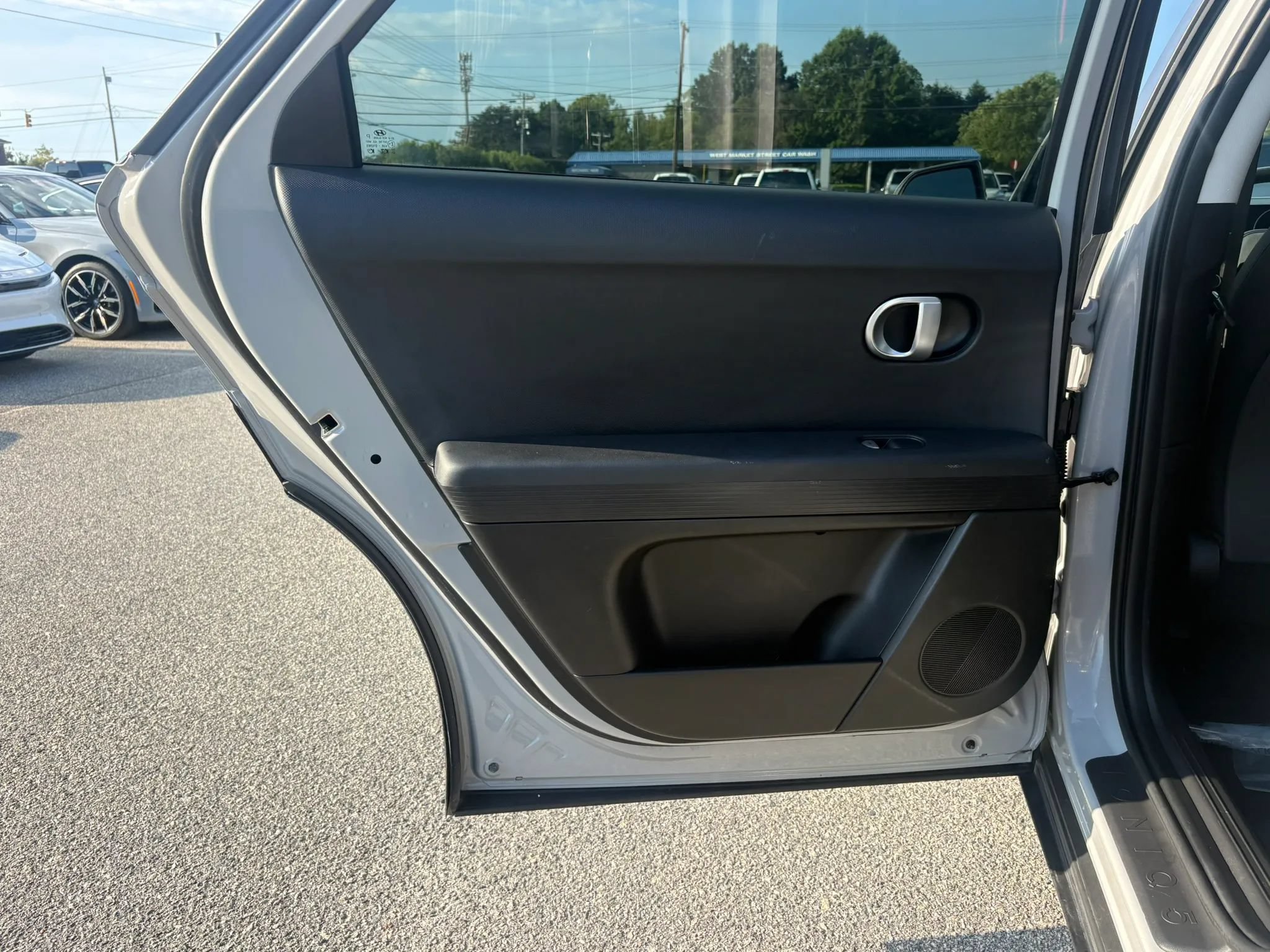 Used 2024 Hyundai Ioniq 5 SEL AWD/4WD image 11