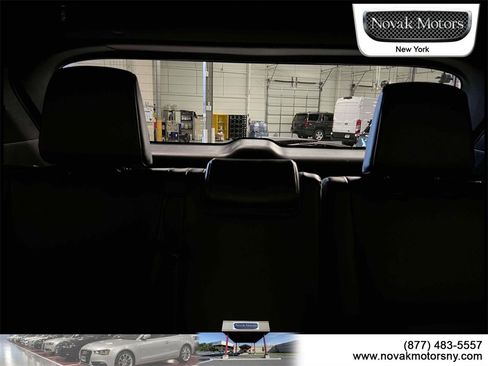 Used 2022 Toyota Highlander XSE image 14