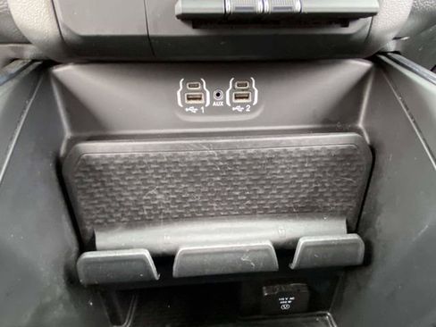 Used 2024 RAM 1500 Laramie image 17