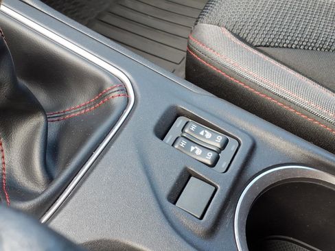 Used 2017 Subaru Impreza 2.0i Sport image 16