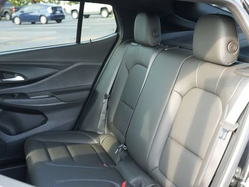 Used 2025 Buick Envista Sport Touring w/ Convenience I Package FWD image 16