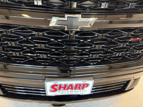 Used 2026 Chevrolet Traverse RS w/ LPO, Floor Liner Package AWD/4WD image 12