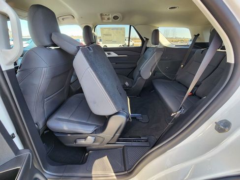 New 2026 Ford Explorer Active image 58