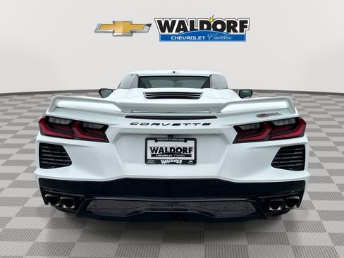 Used 2023 Chevrolet Corvette Stingray Premium Conv w/ Z51 Performance Package RWD image 5