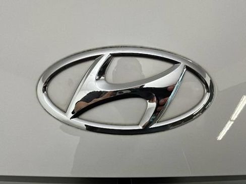Used 2024 Hyundai Ioniq 5 SE AWD/4WD image 8