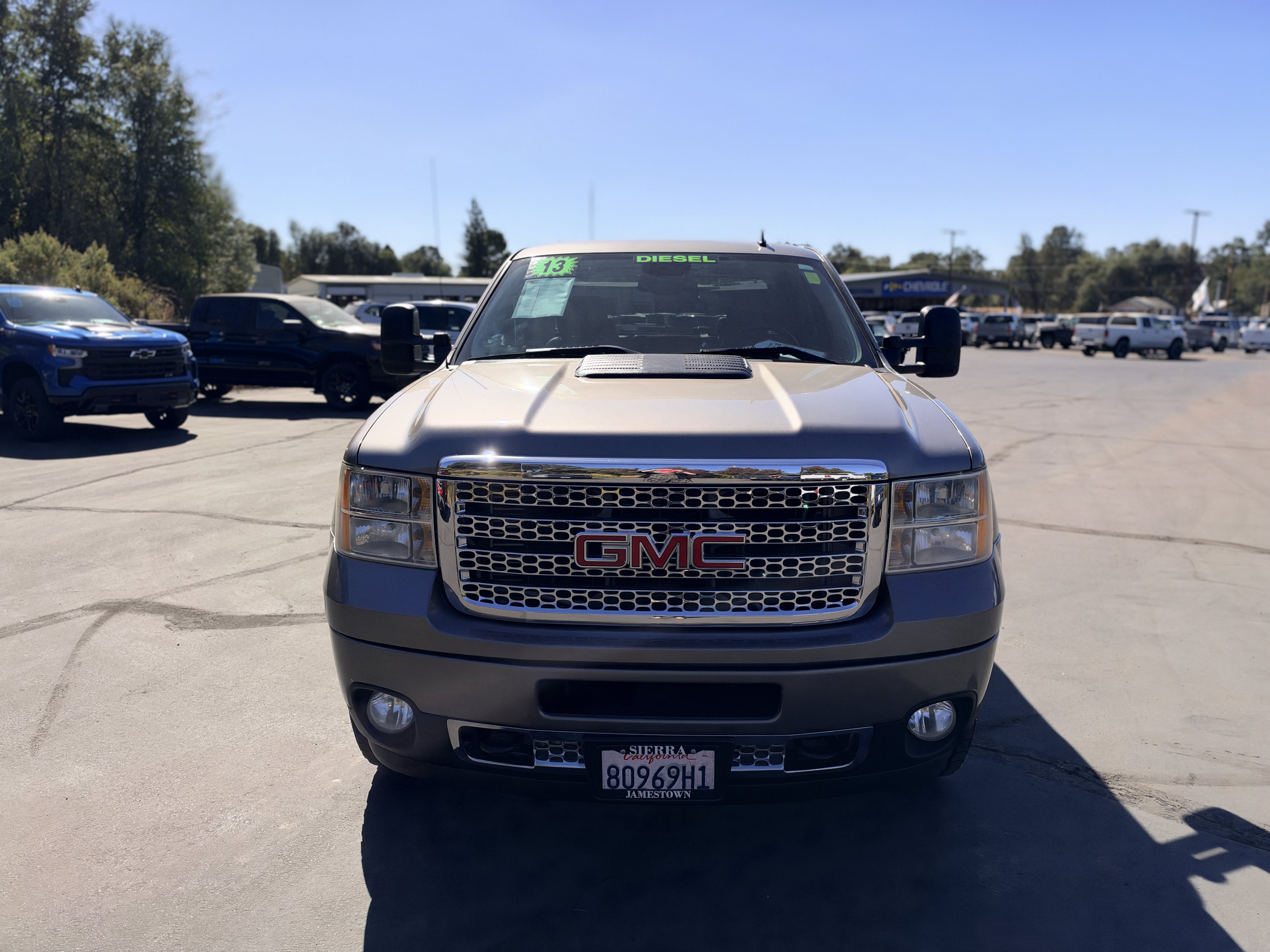 Used 2013 GMC Sierra 2500 Denali AWD/4WD image 3