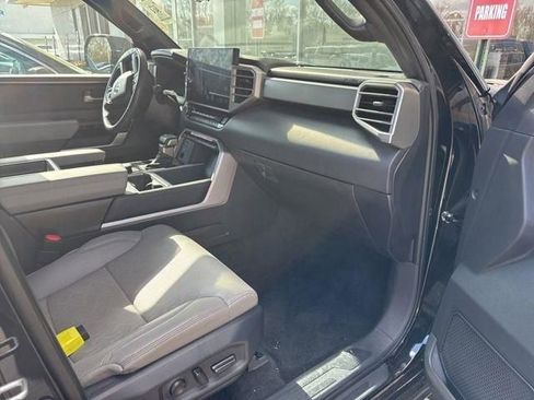 Used 2025 Toyota Tundra Limited image 15