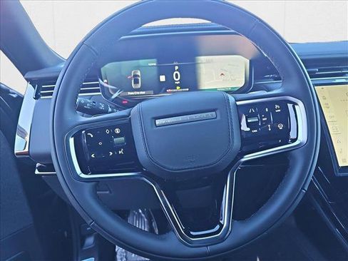 New 2025 Land Rover Range Rover Sport image 19