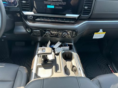 New 2026 Chevrolet Silverado 1500 LT Trail Boss w/ LT Trail Boss Premium Package AWD/4WD image 11