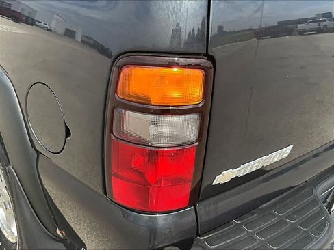 Used 2005 Chevrolet Tahoe LS w/ Preferred Equipment Group AWD/4WD image 22