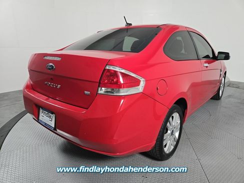 Used 2008 Ford Focus Coupe FWD image 6