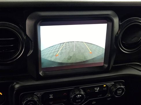 Used 2022 Jeep Wrangler Unlimited Sport AWD/4WD image 15