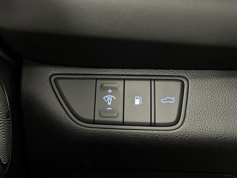 New 2026 Genesis G70 2.5T Prestige image 13