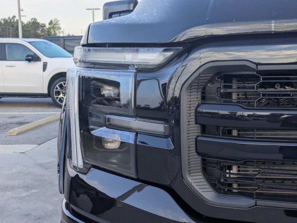 New 2026 Ford F150 Lariat w/ Equipment Group 502A High AWD/4WD image 9