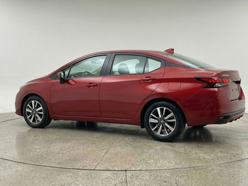 Used 2025 Nissan Versa SV image 6