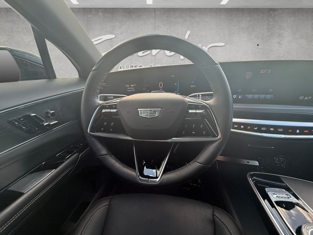 Certified 2026 Cadillac Lyriq Luxury AWD/4WD image 18