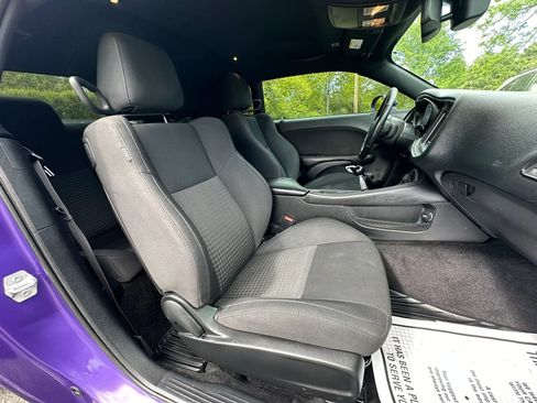 Used 2019 Dodge Challenger R/T w/ Blacktop Package RWD image 15