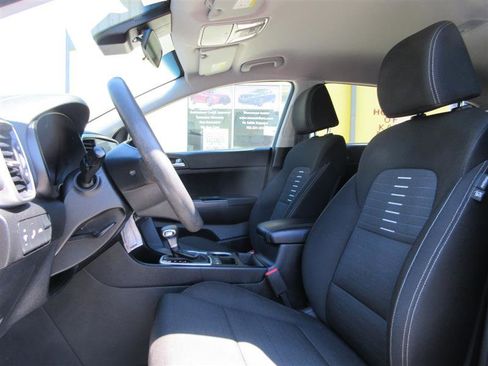 Used 2021 Kia Sportage LX w/ LX AWD Popular Package image 18