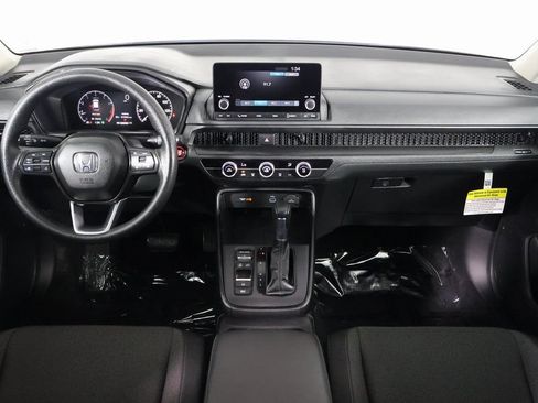 Used 2025 Honda CR-V LX image 8