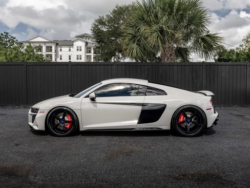 Used 2022 Audi R8 V10 RWD image 7
