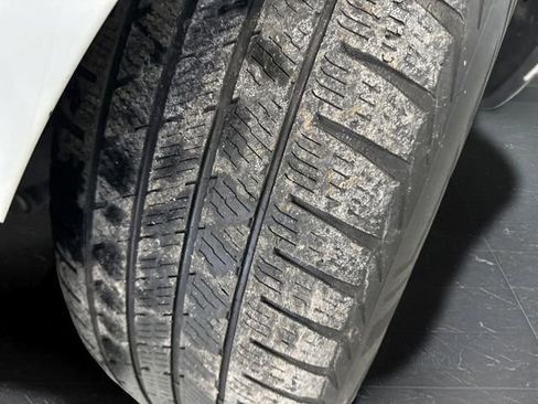 Used 2016 Land Rover Range Rover HSE image 38