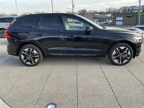New 2026 Volvo XC60 T8 Ultra w/ Climate Package AWD/4WD image 7