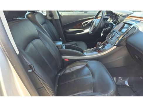 Used 2012 Buick LaCrosse Premium FWD image 6