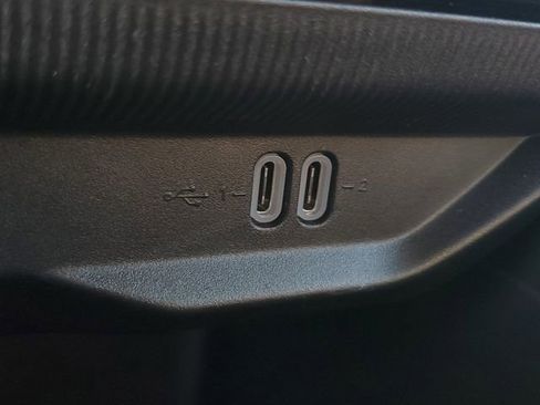 New 2026 Jeep Cherokee Limited image 35