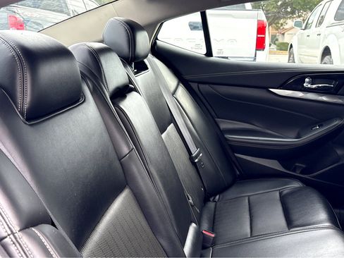 Used 2023 Nissan Maxima SV w/ Floor Mat Group image 13