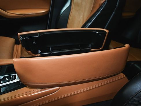 Used 2017 BMW X6 xDrive35i image 51