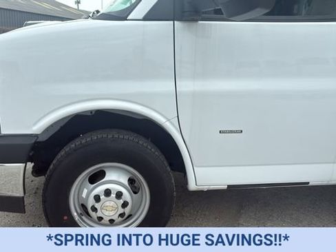 New 2024 Chevrolet Express 3500 w/ Power Convenience Package image 22