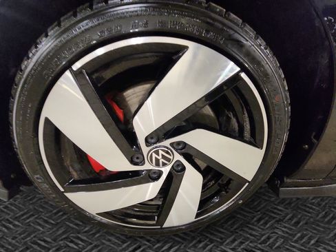 Used 2023 Volkswagen GTI S image 11