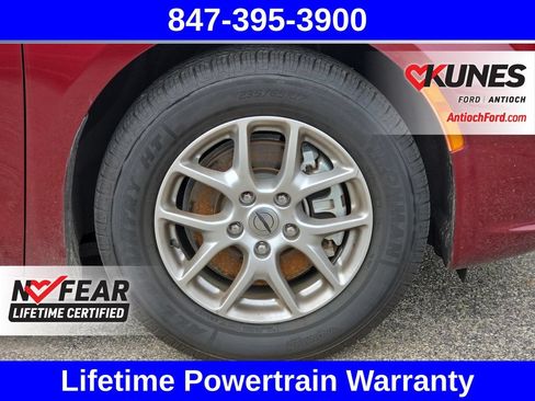 Used 2023 Chrysler Pacifica Touring-L FWD image 34