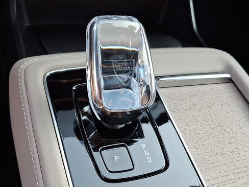 Used 2025 Volvo XC90 T8 Plus w/ Protection Package AWD/4WD image 15