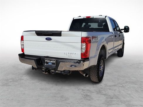 Used 2022 Ford F250 XL w/ Power Equipment Group image 10