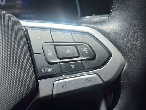 Used 2024 Volkswagen Jetta SE FWD image 21