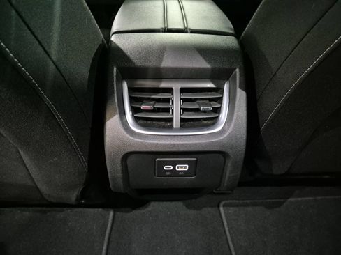 Certified 2025 Chevrolet Blazer LT AWD/4WD image 21
