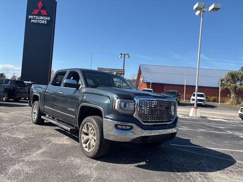 Used 2017 GMC Sierra 1500 SLT w/ SLT Premium Package image 1