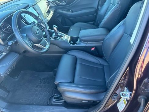 Used 2024 Subaru Outback Limited AWD/4WD image 5