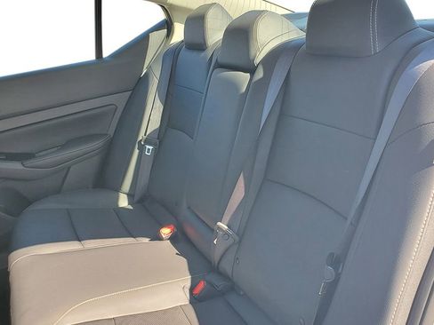 New 2025 Nissan Altima 2.5 SL FWD image 10